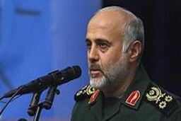 ارتش تا زمانیکه پشتوانه ای همچون بسیج و سپاه دارد هرگز شکست نخواهد خورد